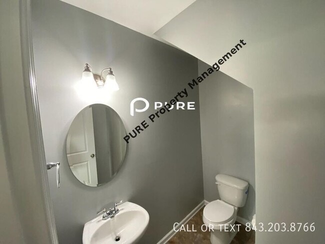 Building Photo - 112 Marinella Dr