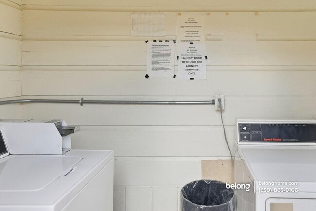 Building Photo - 210 N Delaware St