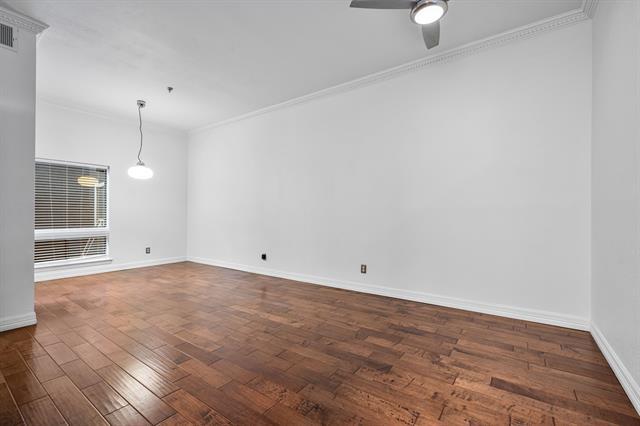 Building Photo - 4334 Buena Vista St