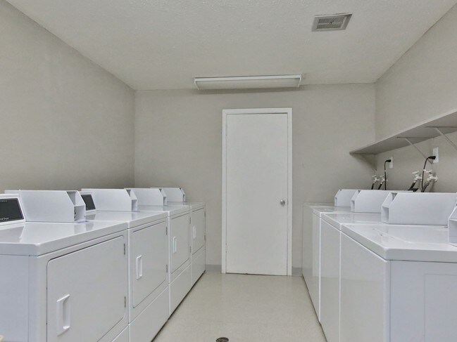 Interior Photo - Mediterranean Manor Apartments
