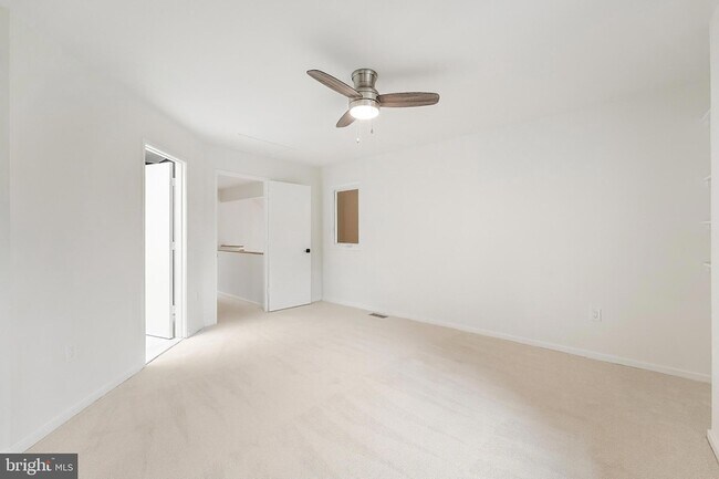 Building Photo - 11916 Moss Point Ln