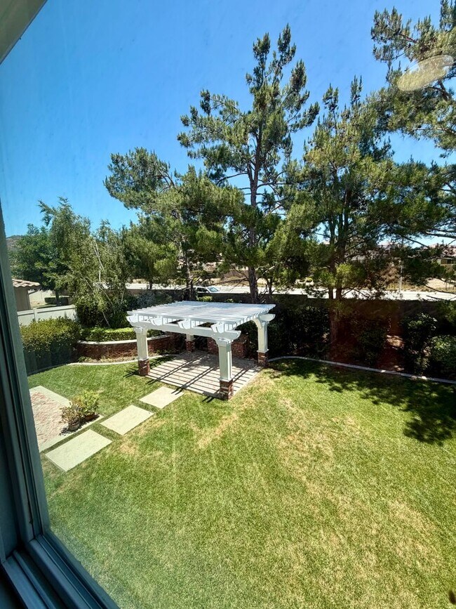Building Photo - 35614 Bovard St