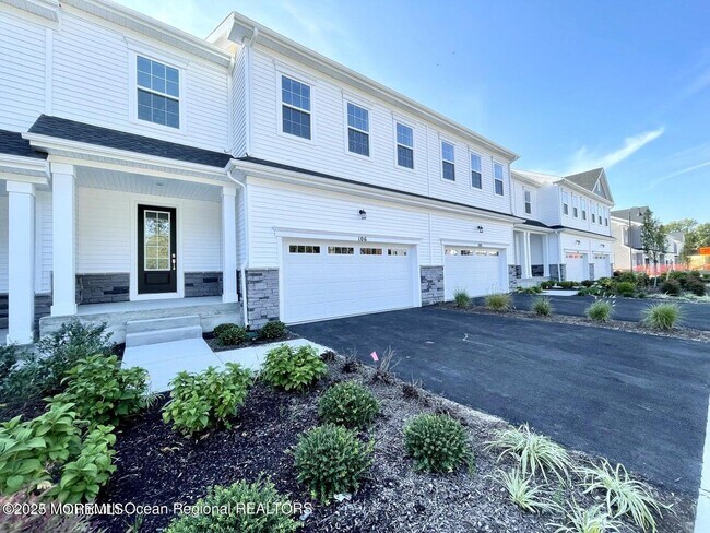 Primary Photo - 106 Woolley Ct