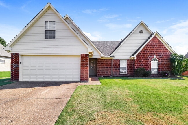 Building Photo - 5086 Jon Oak Dr