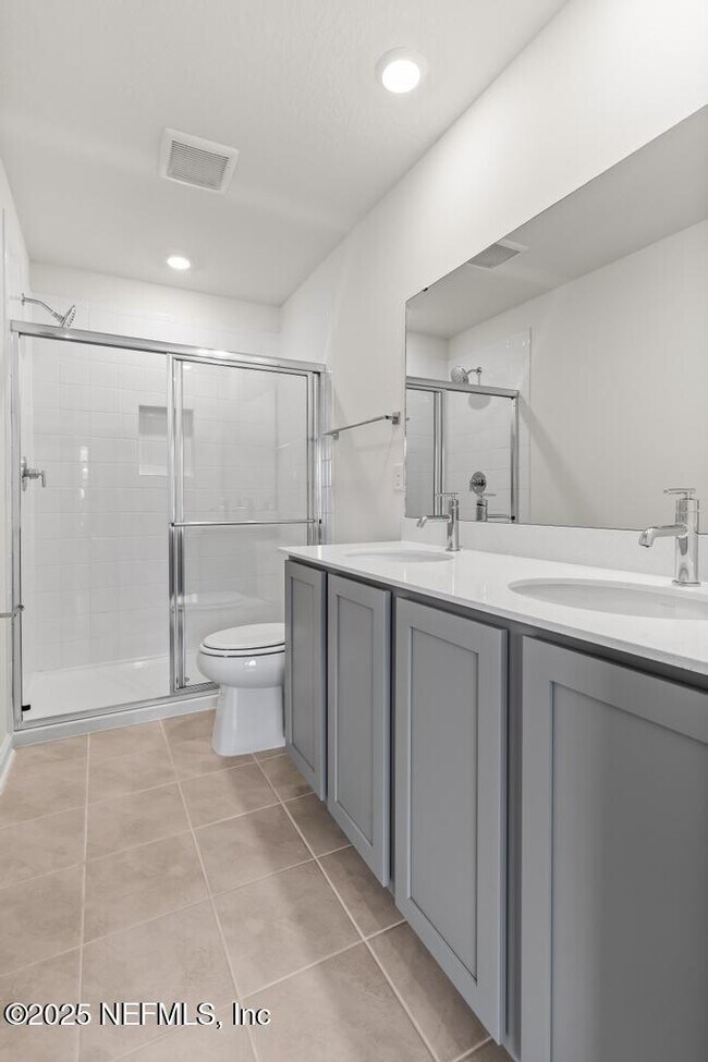 Building Photo - 125 Beach Palm Ct