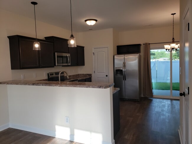 Building Photo - 409 Justice Farm Dr