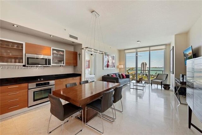 Building Photo - 3470 E Coast Ave