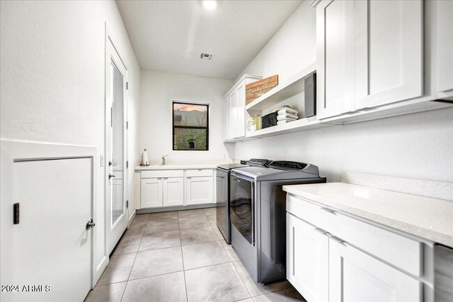 Building Photo - 14256 Territory Trail