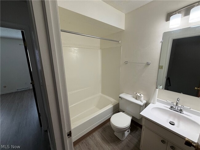 Building Photo - 58 N Pershing Ave