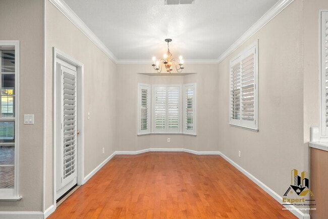 Building Photo - 5291 Bryant Rd