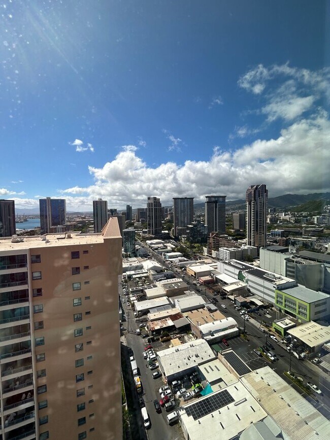 Building Photo - Ke Kilohana - 1 Bedroom, 1 Bathroom, 1 Par...