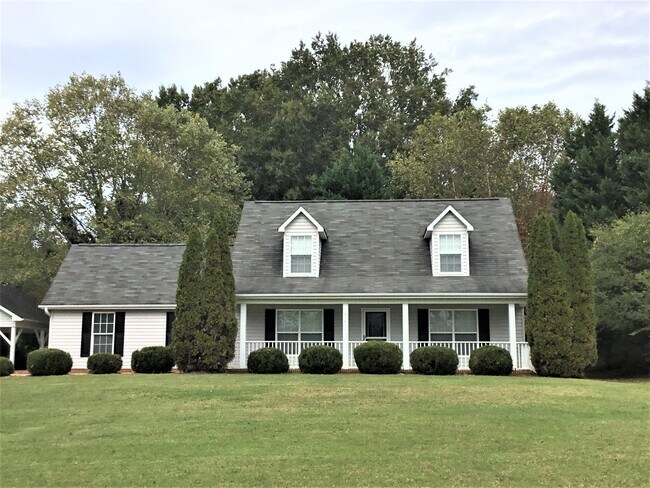 Primary Photo - 6045 Holder Road