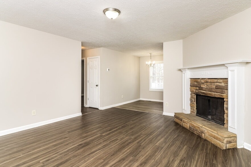 Building Photo - 334 Orchard Dr