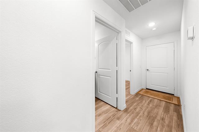 Building Photo - 101 Long Pines Dr