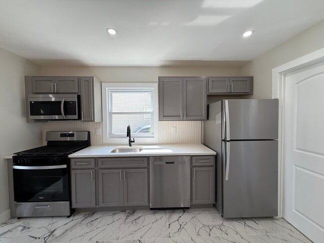 Building Photo - 1471 Frances Ln