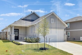 Building Photo - 837 Papaya Dr