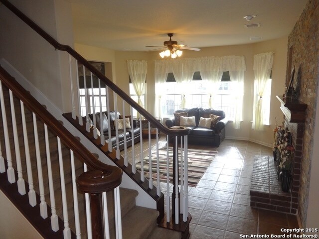 Building Photo - Spacious 4/3 in Cibolo Tx on a Culdesac