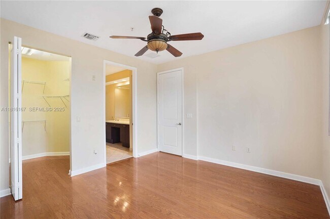 Building Photo - 2900 NW 125th Ave