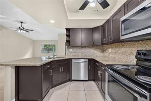Building Photo - 660 Royalty Ct