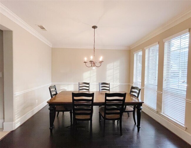 Building Photo - 26910 Boulder Hill Ct