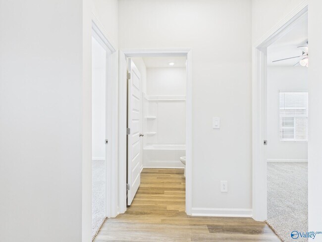 Building Photo - 112 Betty Williams Dr