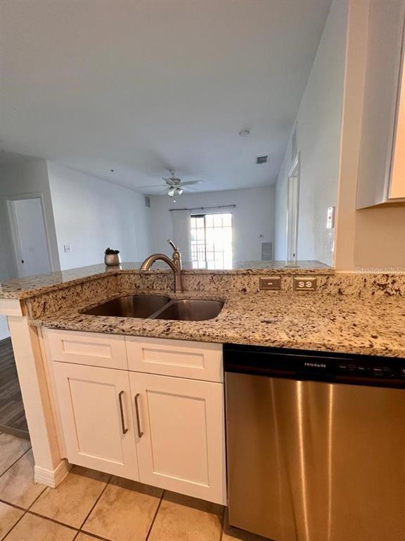 Building Photo - 5550 E Michigan St