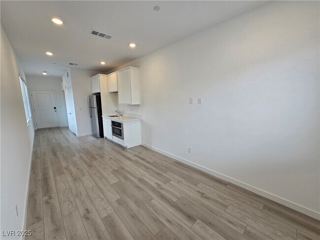 Building Photo - 530 Preston Crst St