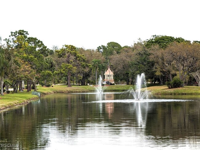 Building Photo - 16000 Bay Pointe Blvd