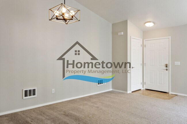 Building Photo - 1 Bedroom 1 Bathroom Home with Off-Street Parking Available in Coeur d'Alene!