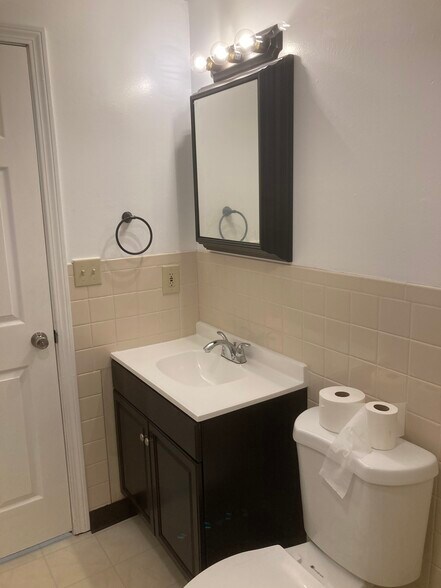 Building Photo - 91 Pickering Rd