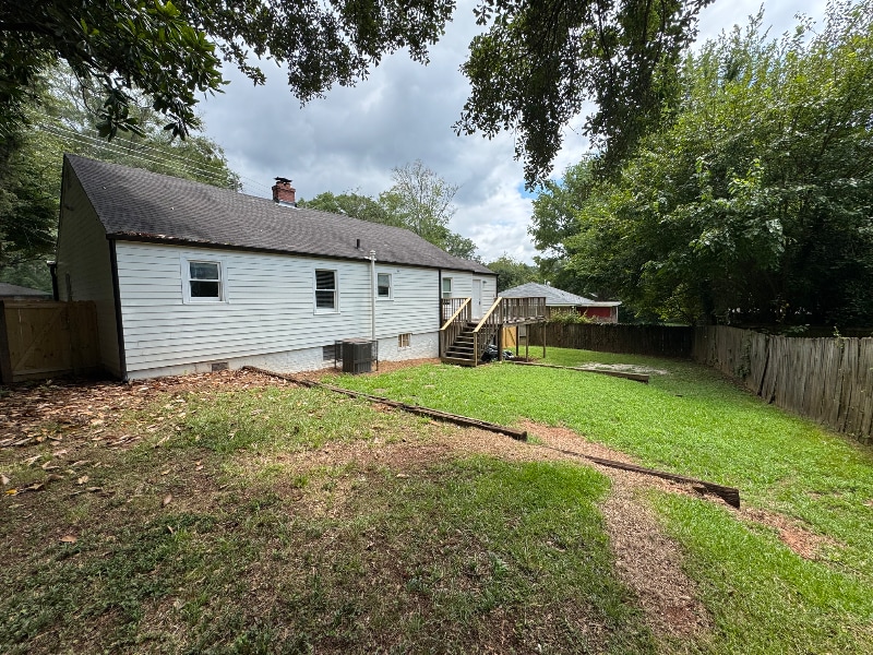 Building Photo - 2039 2nd Ave