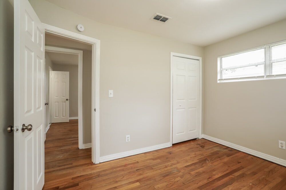 Building Photo - 5441 Cardan Rd