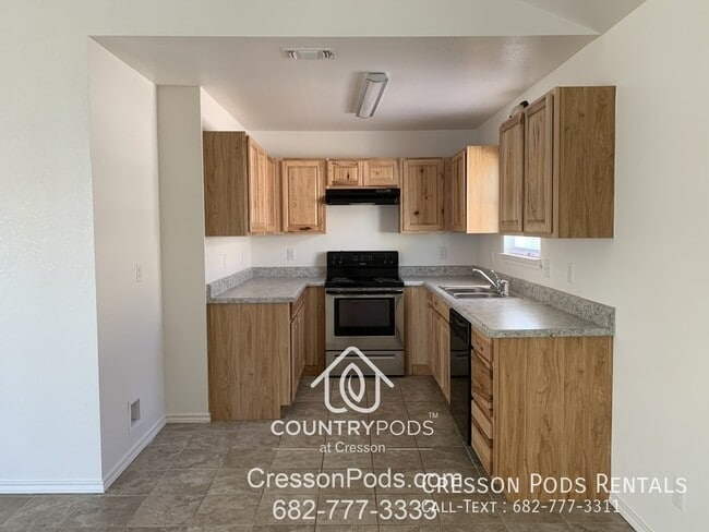 Building Photo - 6049 Sanchez Dr