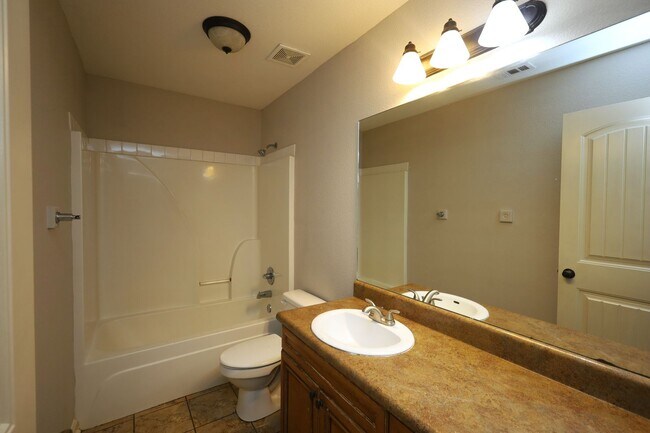 Building Photo - 3990 Rock Hollow