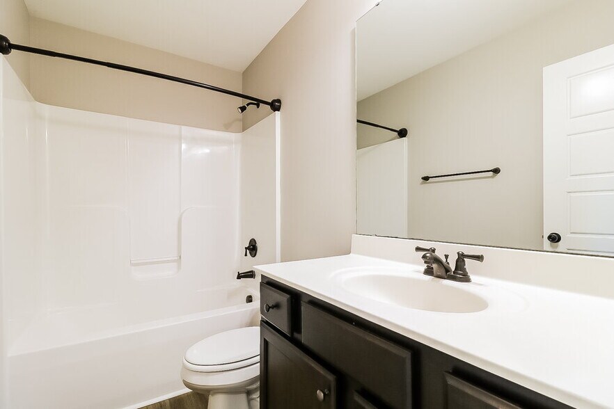 Building Photo - 67 Dropseed Ln