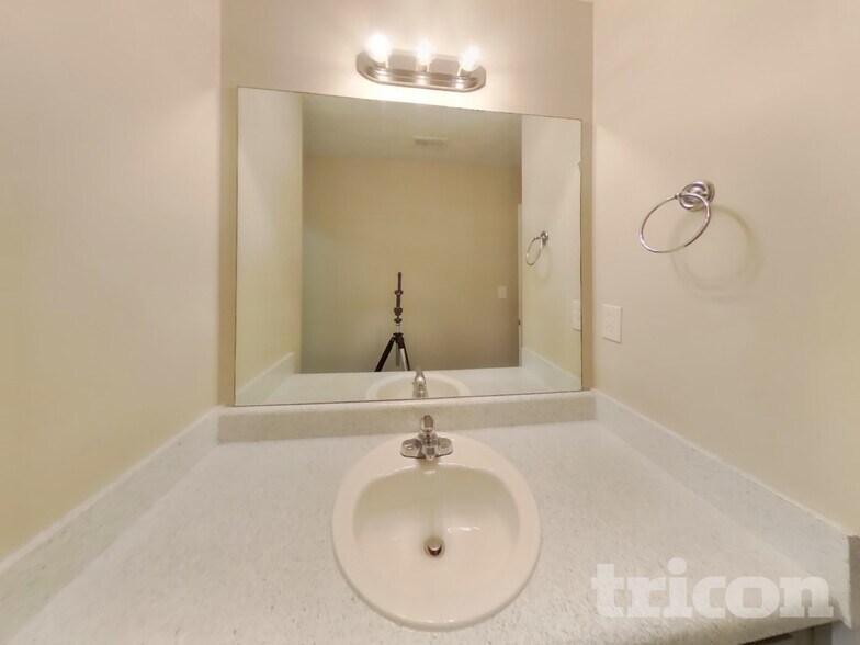 Building Photo - 133 Rolling Meadows Ct