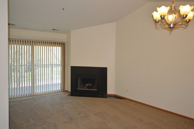Building Photo - 641 Hapsfield Ln