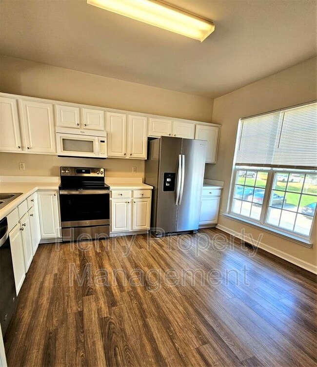 Building Photo - 417 Ruby Walk Dr