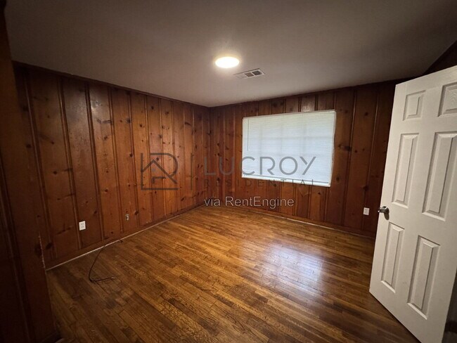 Building Photo - 2364 Coronet Pl