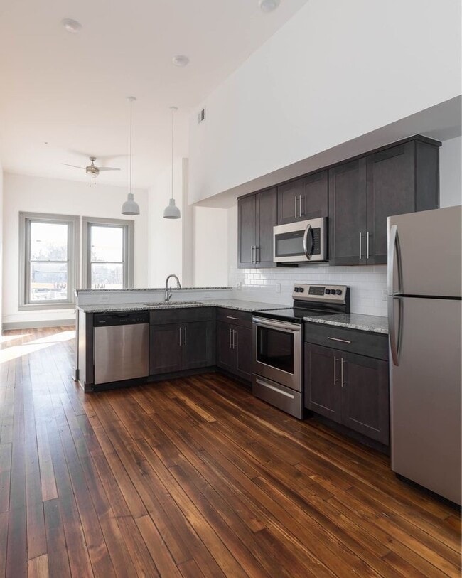 Building Photo - 1209 Hull Street- Dogtown