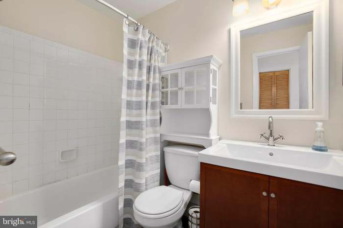 Building Photo - 13210 Meander Cove Dr