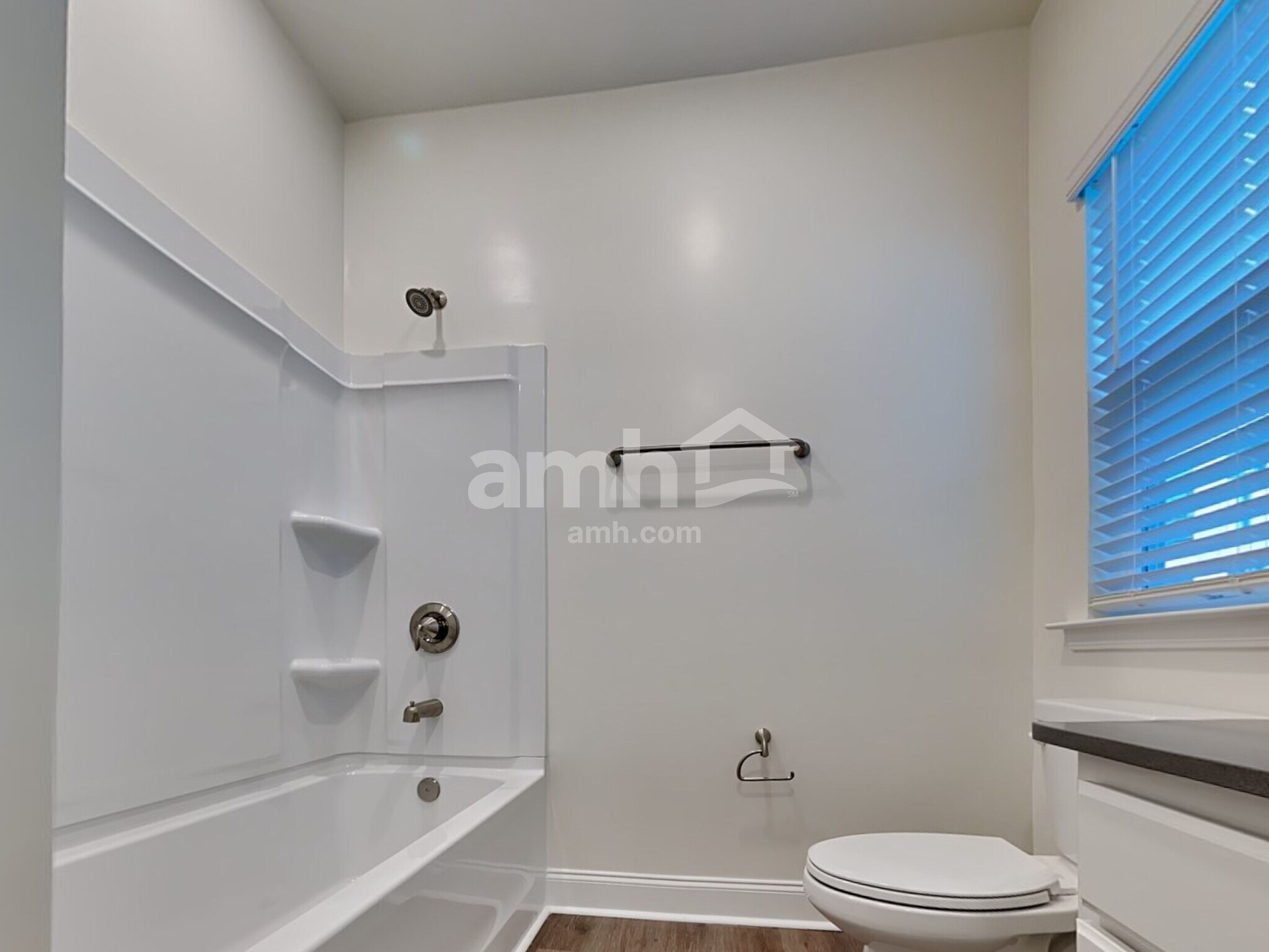 Building Photo - 1938 Weeping Cypress Dr