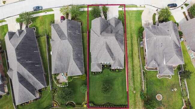 Building Photo - 2707 River Run Rd