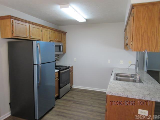 Building Photo - 1320 Pyramid Dr