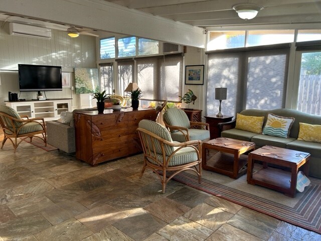 Windows from Great Room to garden - 68 -287 Crozier Loop