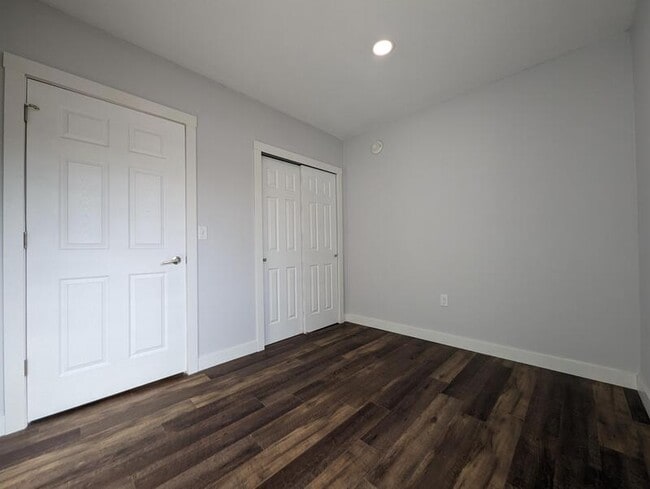 Building Photo - 413 Jefferson St