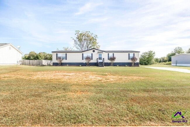 Building Photo - 158 Emerald Blvd