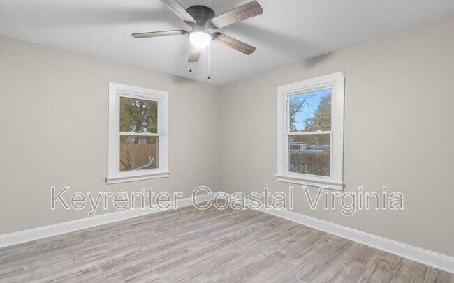 Building Photo - 509 Ryland St