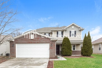 Building Photo - 3940 Planewood Dr