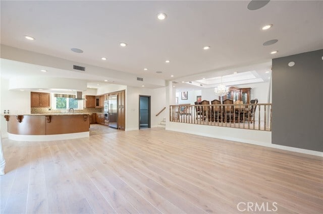 Building Photo - 3331 Oakmont View Dr